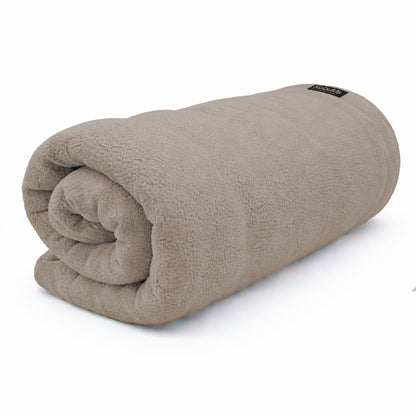 Sofa/Camping Plush Fleece Throw Blanket - Cozy Comfort in Beige 160x180